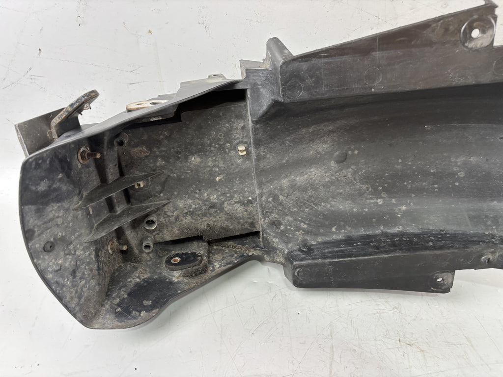 Yamaha FZS600 Fazer RJ02 Heckuntersicht Radlauf Fender Cover untere Verkleidung