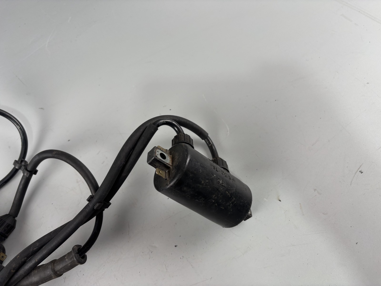 Honda VF 750 F RC15 Zündspule Zündstecker Zündung Ignition Zündkabel