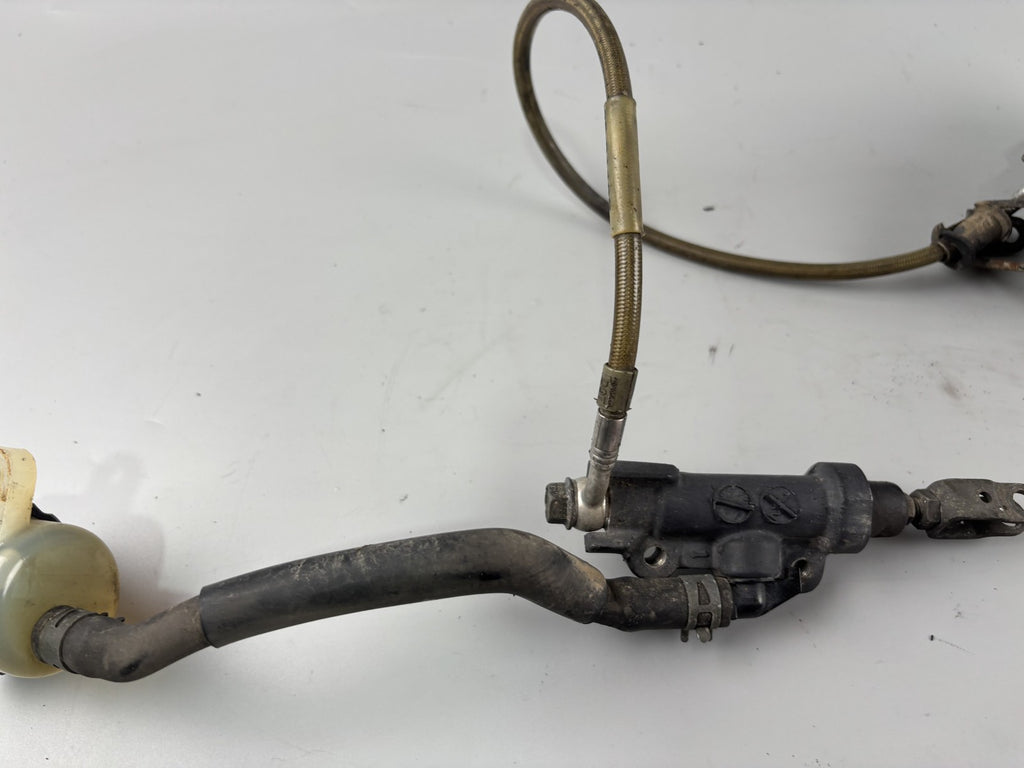 Yamaha FZS600 Fazer RJ02 Bremsanlage Brake Bremse Pumpe Sattel hinten back