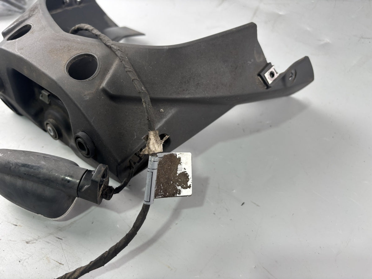 BMW F800 S Bürzel Abdeckung Verkleidung hinten back Cover Blinker hinten