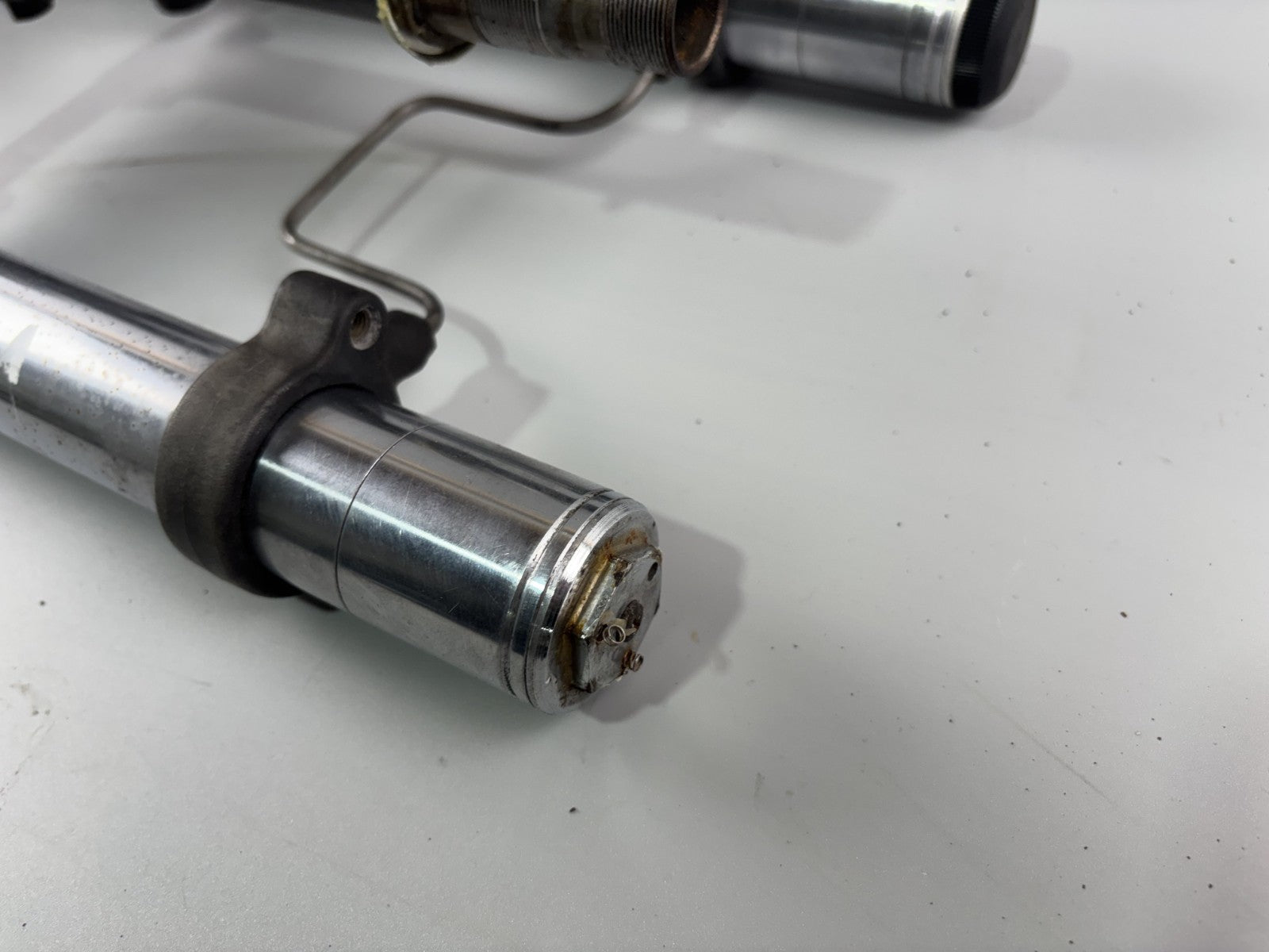 Honda VF 750 F RC15 Gabel Standrohr Tauchrohr Fork Absorber Federung vorne front