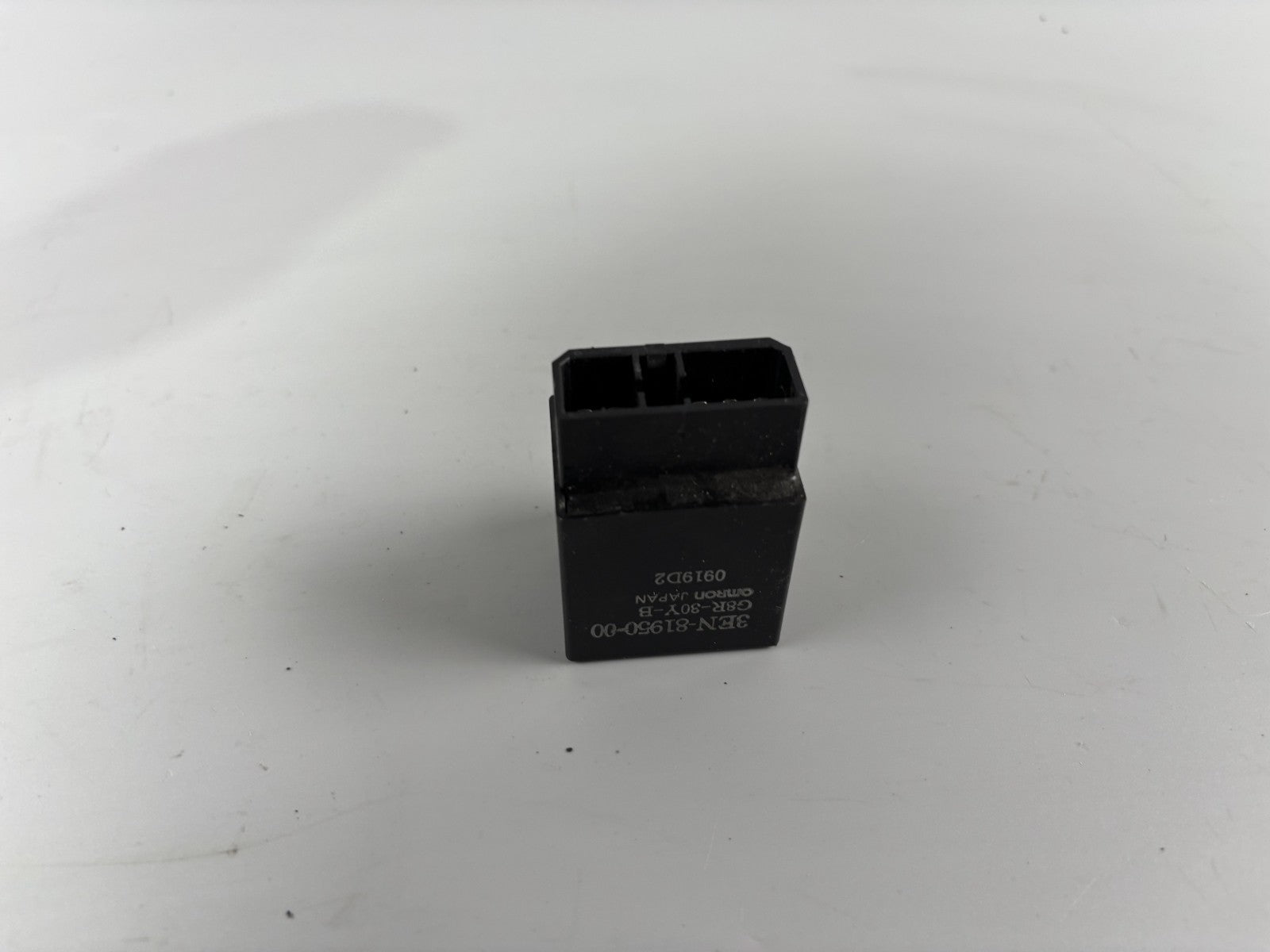 Yamaha FZS600 Fazer RJ02 Benzinpumpenrelais Benzinpumpe Relais Fuelpump