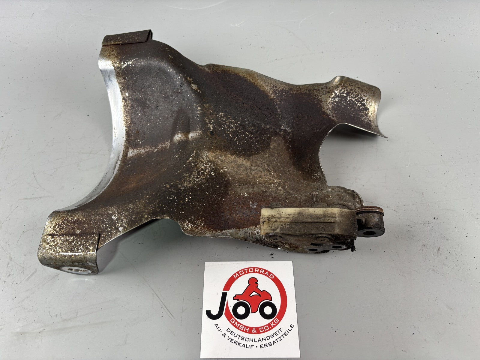 Suzuki DR 800 S DR BIG SR43 A/B Radlauf Fender Spritzschutz Halterung
