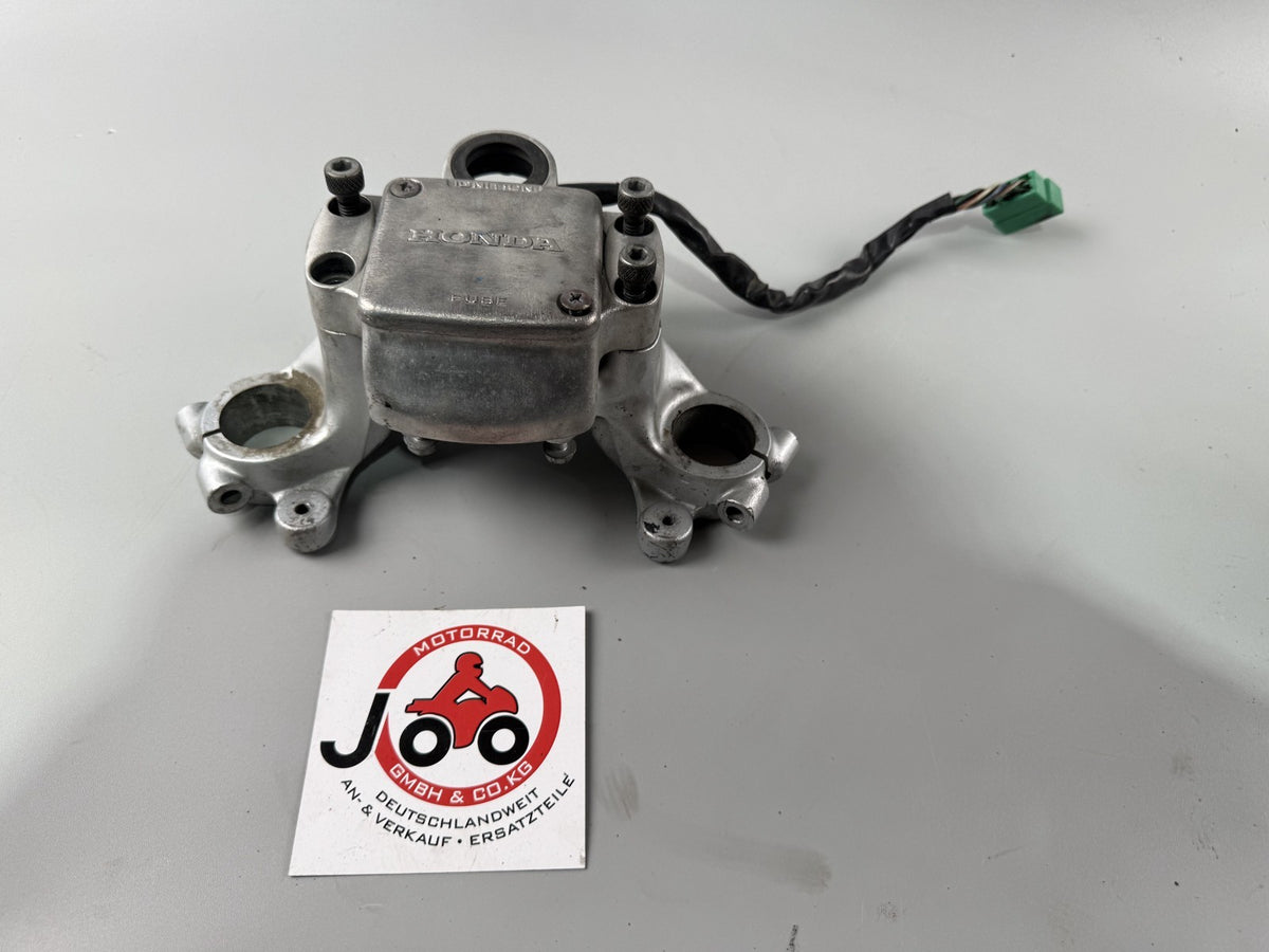 Honda CX500 Güllepumpe Gabelbrücke Bridge Halterung Holder Verbindung