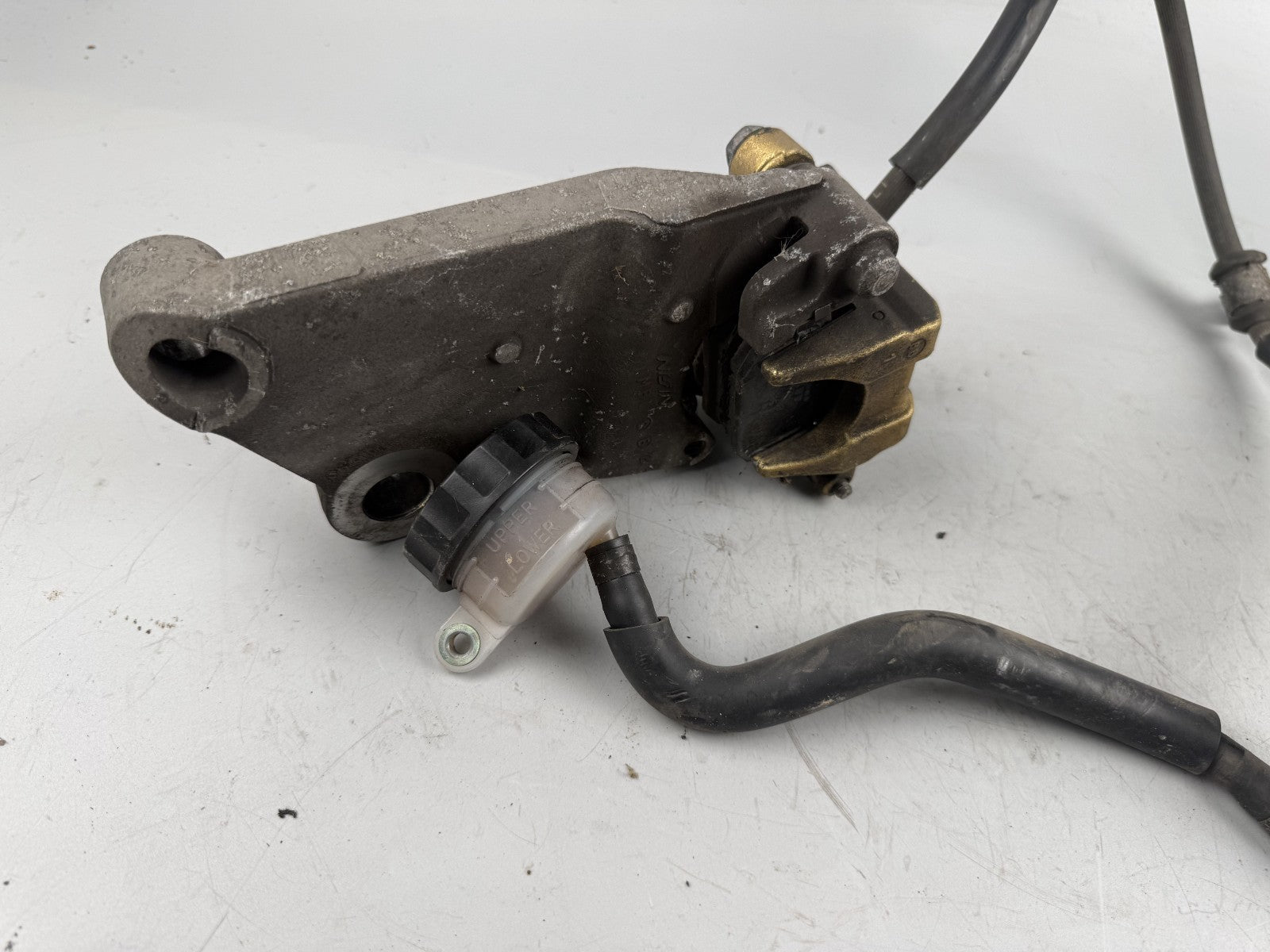 Honda NT650V Deauville RC47 Bremse Bremsanlage Brake hinten back Sattel Pumpe