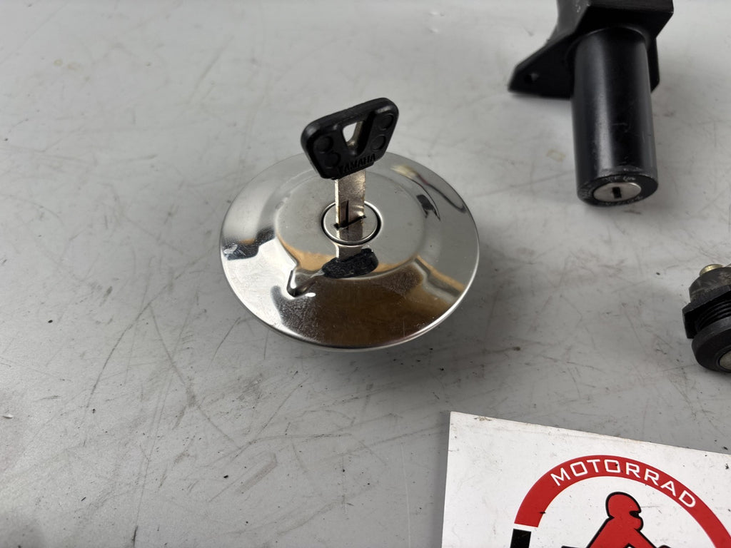 Yamaha YBR 125 RE05 Schlosssatz Zündschloss Sitzbank Tankschloss Key Lock