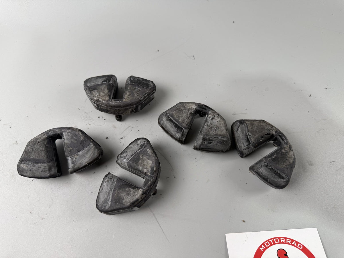 Suzuki GSF 600 Bandit POP WVA8 Ruckdämpfer Vibrationsschutz Antrieb Rubber
