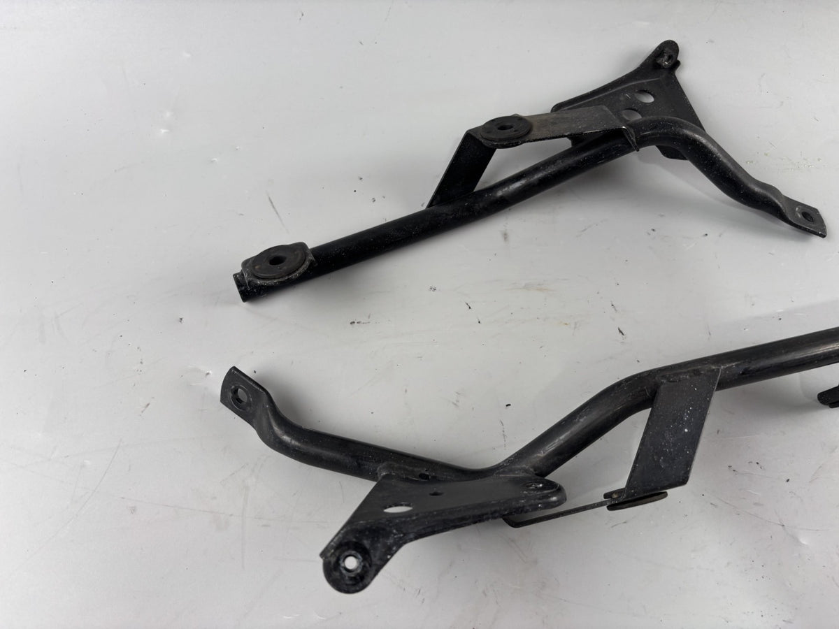 Suzuki GSX 650 F FA WVCJ Halter Holder verbindung Verkleidungshalter