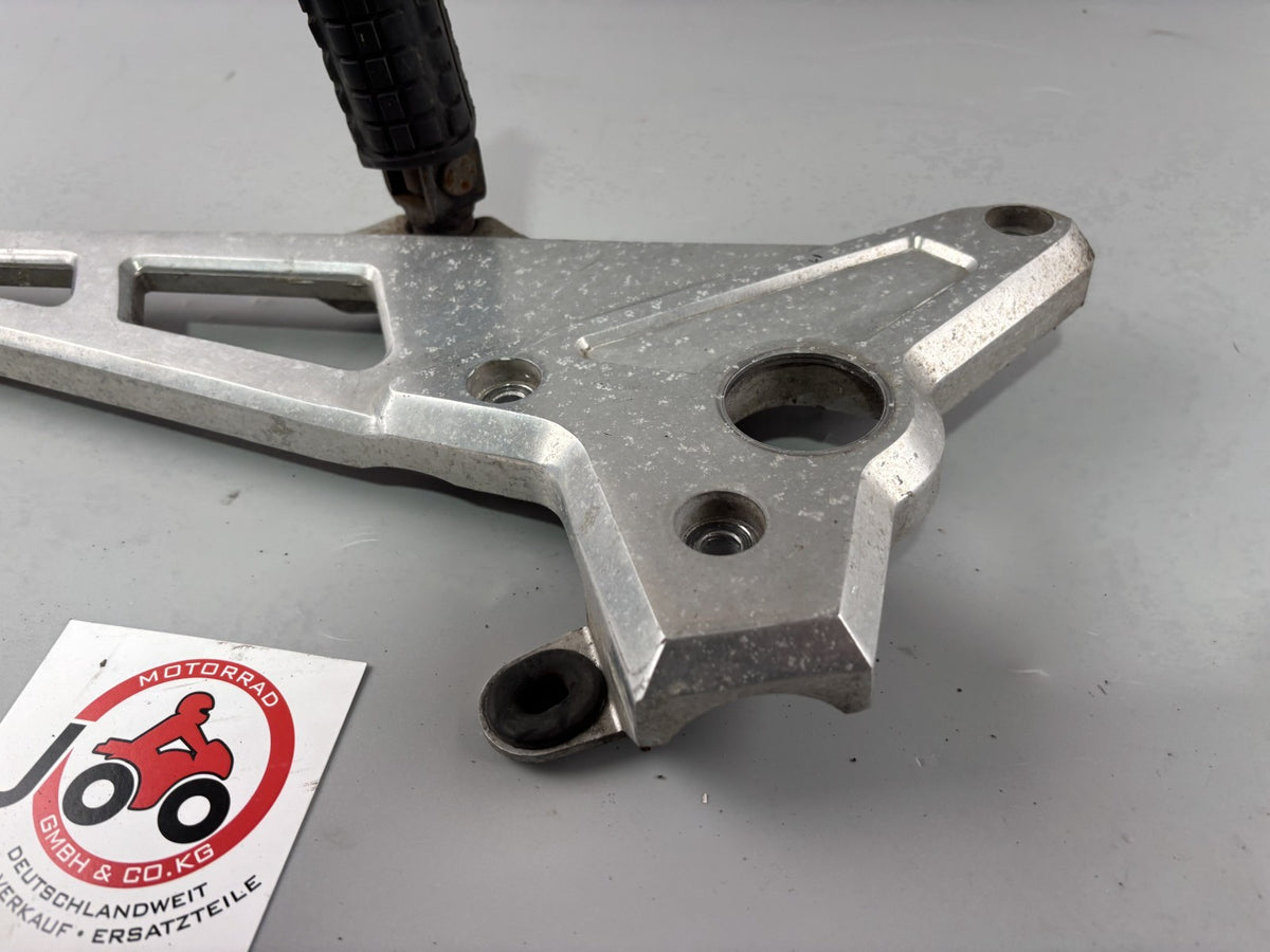Honda CB450S PC17 Fußrastenträger Fußrastenhalter links Fußrastenanlage left