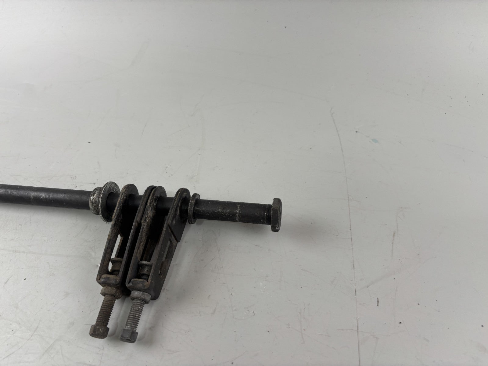 Yamaha SZR 660 Belgarda 4SU Achse Kettenspanner back hinten Antrieb