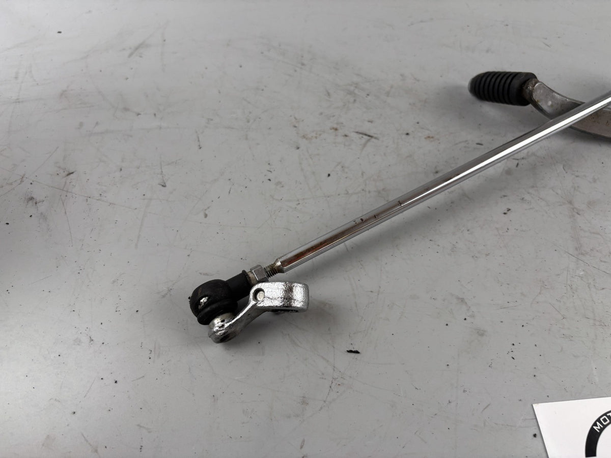 Suzuki VX 800 VS51B Schaltgestänge Schaltpedal Switch Motor Fußschalthebel
