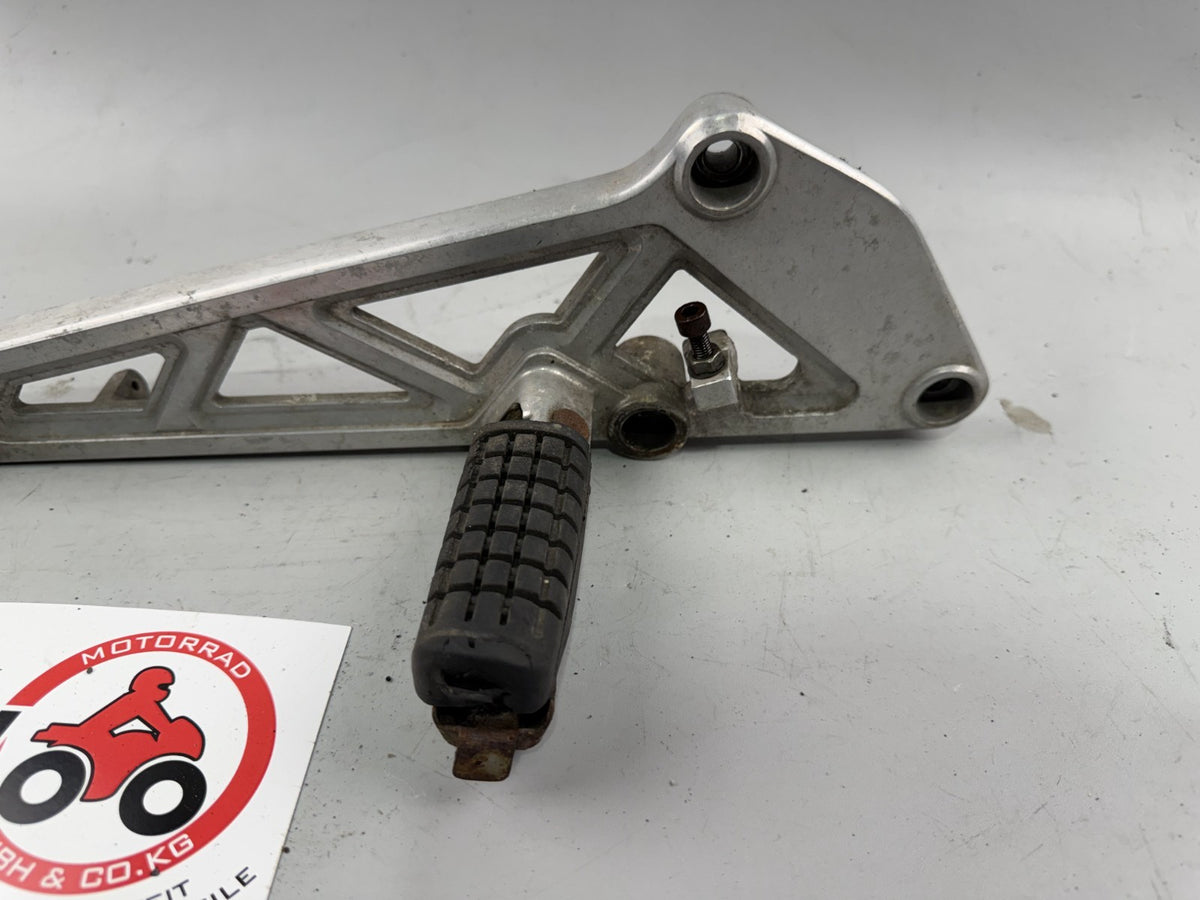 Honda XBR 500 PC15 Fußrastenanlage Fußraste Foot Hangers Step rechts right