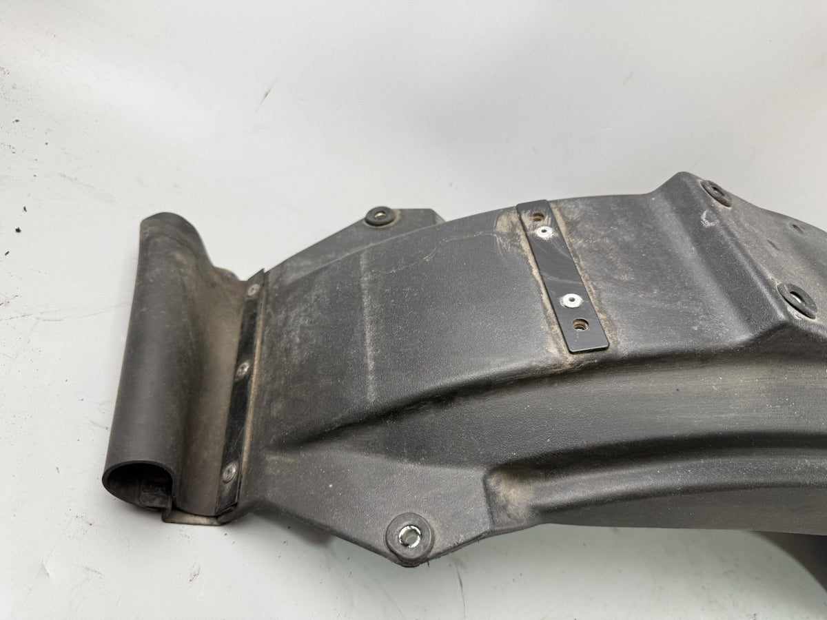 Triumph Tiger 900 T400 Heckuntersicht unter Verkleidung Radlauf Fender