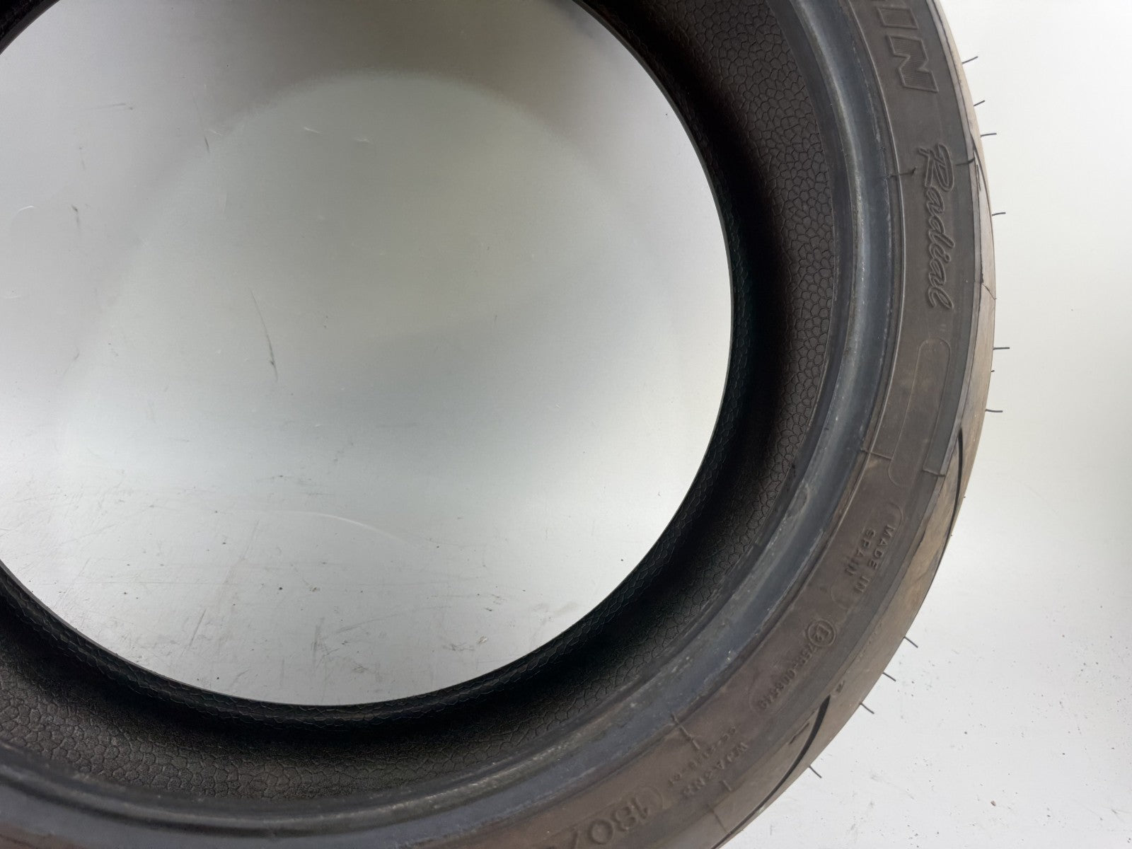 Motorrad Reifen Wheel 180/55 ZR17 Michelin Pilot 18/2019 DOT 6mm