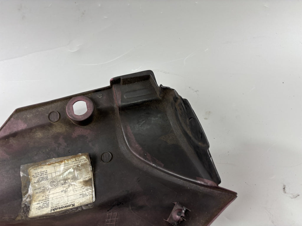 Kawasaki BN125A EL125 Eliminator Seitendeckel Seitenteil Sidecover rechts right