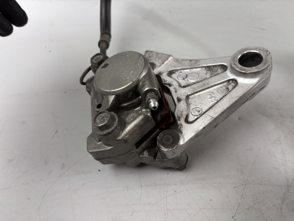 Yamaha FZS600 Fazer RJ02 Bremsanlage Brake Bremse Pumpe Sattel hinten back
