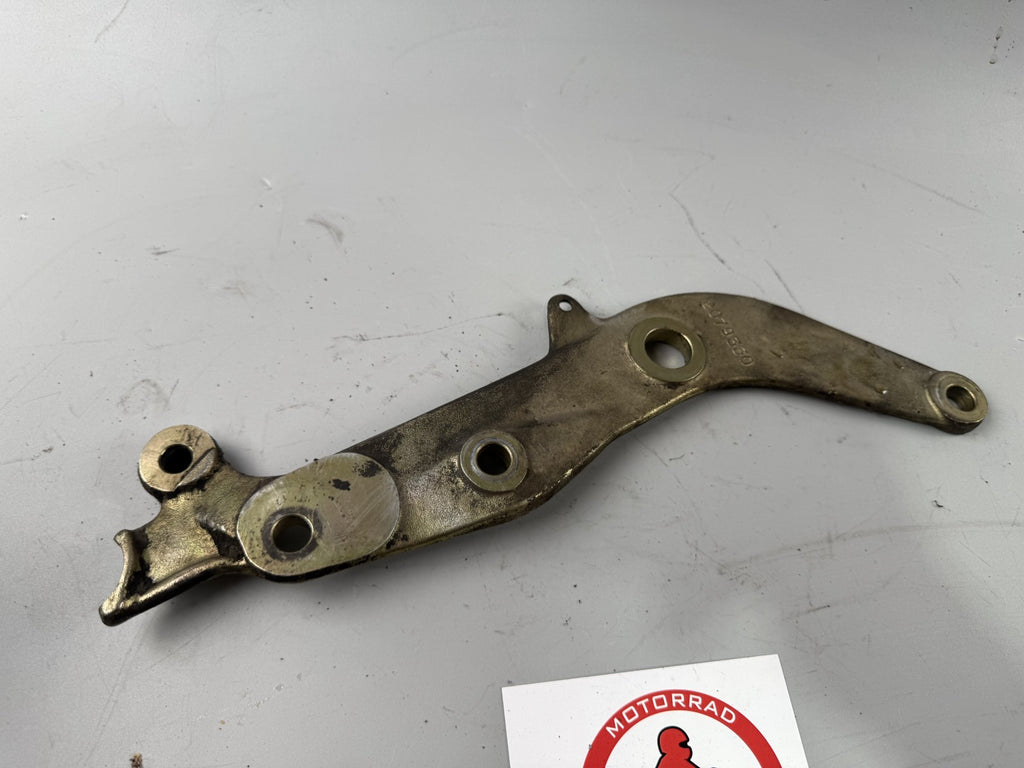 Triumph Speed Triple 900 T300B Motorlager Halter Sitzstangen Holder halterung