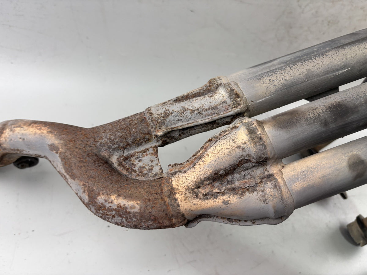 Yamaha FZS600 Fazer RJ02 Krümmer Exhaust Downpipe Manifold