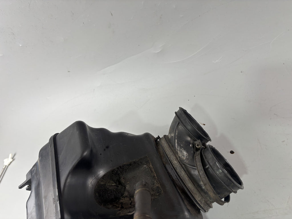 Suzuki DR 800 S DR BIG SR43 A/B Luftfilterkasten Airbox Ansaugung Motor Engine