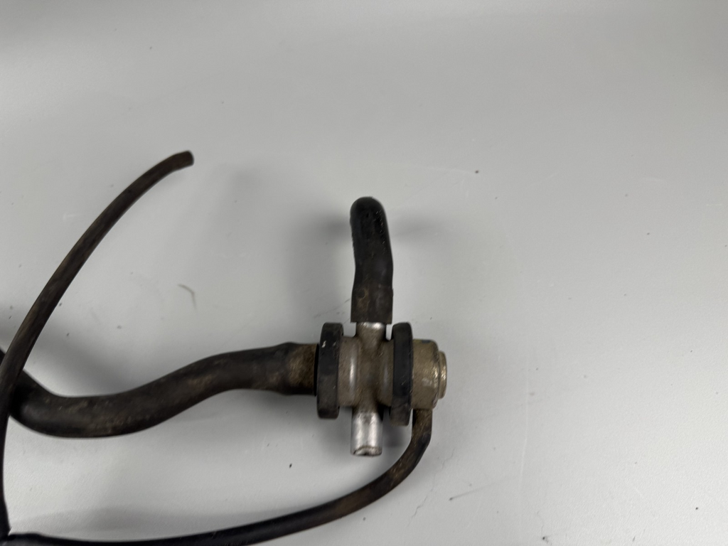 Kawasaki ZRX 1100 ZRT10C Thermostat Einfüllstutzen Kühlung Wasser Water