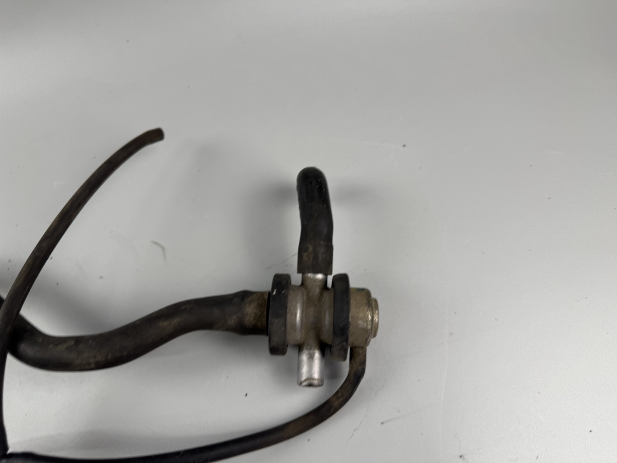 Kawasaki ZRX 1100 ZRT10C Thermostat Einfüllstutzen Kühlung Wasser Water