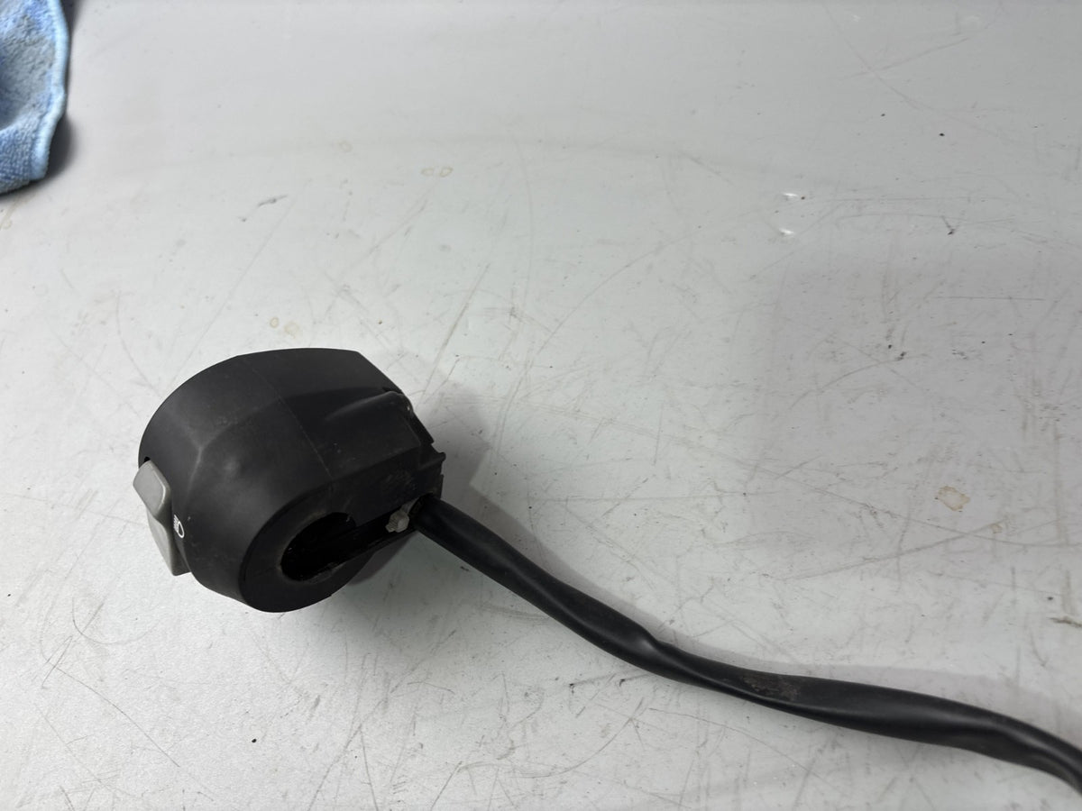 Yamaha YBR 125 RE05 Lenkerschalter links left Electric Switch Handlebar