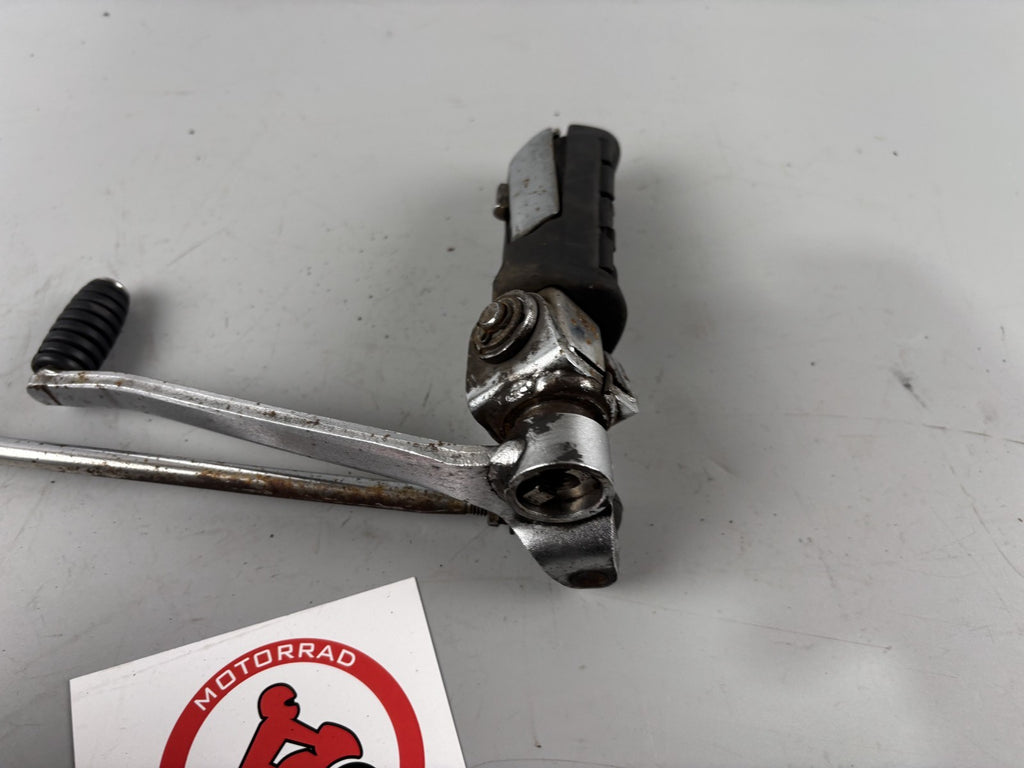 Honda VF 750 F RC15 Schaltung Fußraste Schaltgestänge Switch Step Hanger