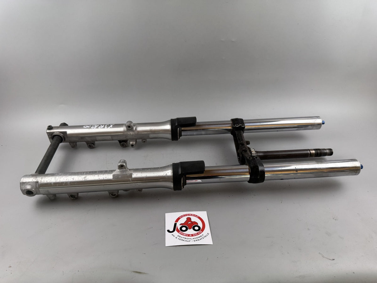 Yamaha XJR1300 RP02 Gabel Fork Federung Standrohr Tauchrohr Absorber Fahrwerk