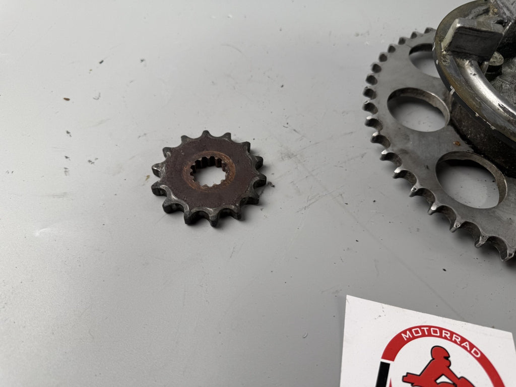 Suzuki GSX - R 1100 GV73C Kettenradträger Kettenrad Ritzel