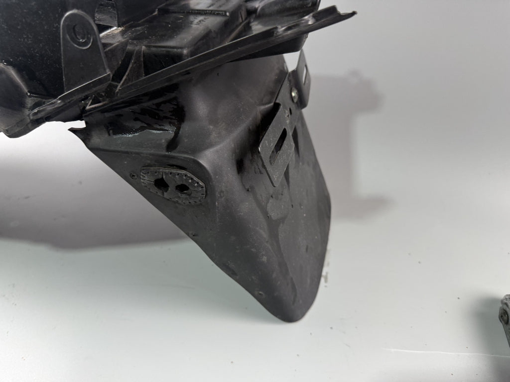 Suzuki GSF 600 Bandit POP WVA8 Heckuntersicht Radlauf Fender Spritzschutz