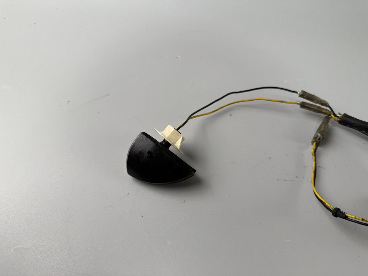 Suzuki GSX - R 1100 GV73C Blinker Blinkerpaar Turn Signal