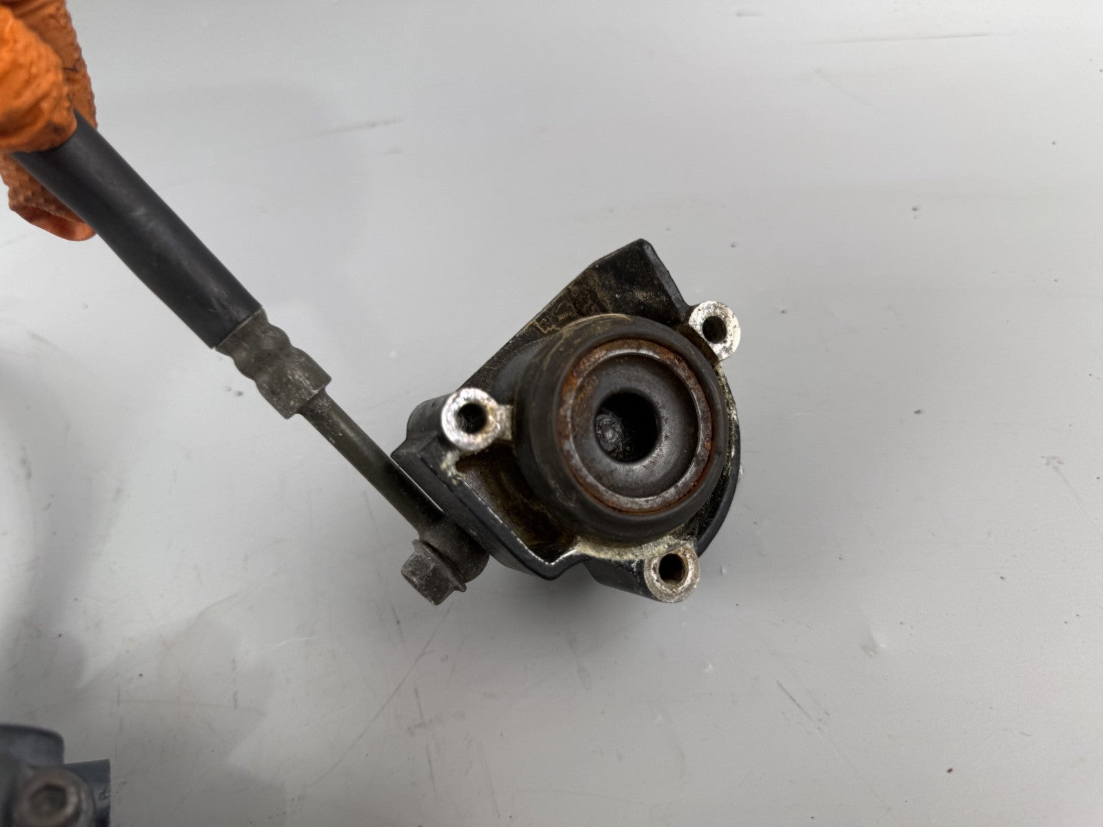 Yamaha XJR1300 RP02 Kupplungsgeber Nehmer Clutch Pumpe Einheit