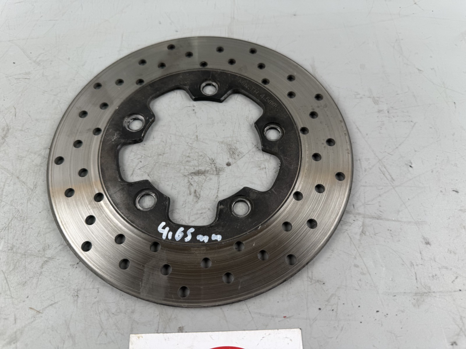 Suzuki GSX-R 600 SRAD AD 97-00 Bremsscheibe Brake Disc hinten back 4,65mm