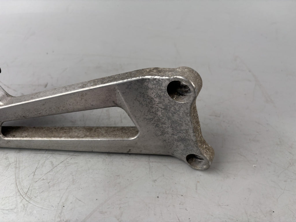 Honda VFR750 F Rc36/2 Fußraste hinten rechts Soziusfußraste Foot Step Hanger