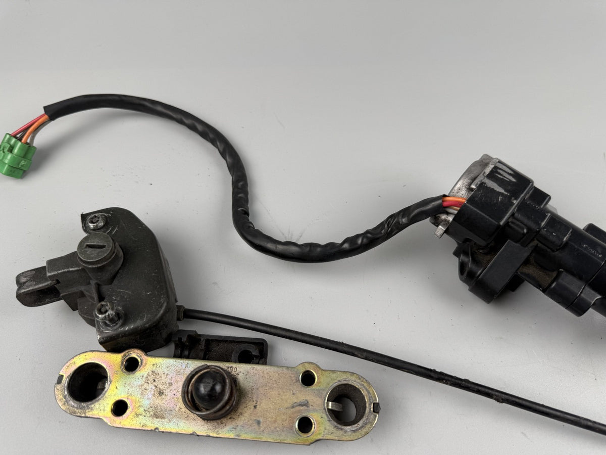 Suzuki GSF600 GN77B Schlosssatz Zündschloss Sitzbankschloss Key Lock