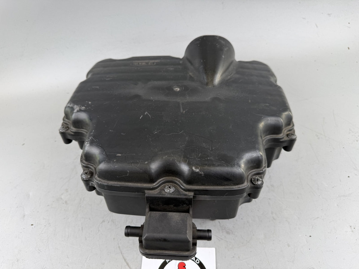 Honda NT650V Deauville RC47 Luftfilterkasten Airbox Ansaugung Motor Engine