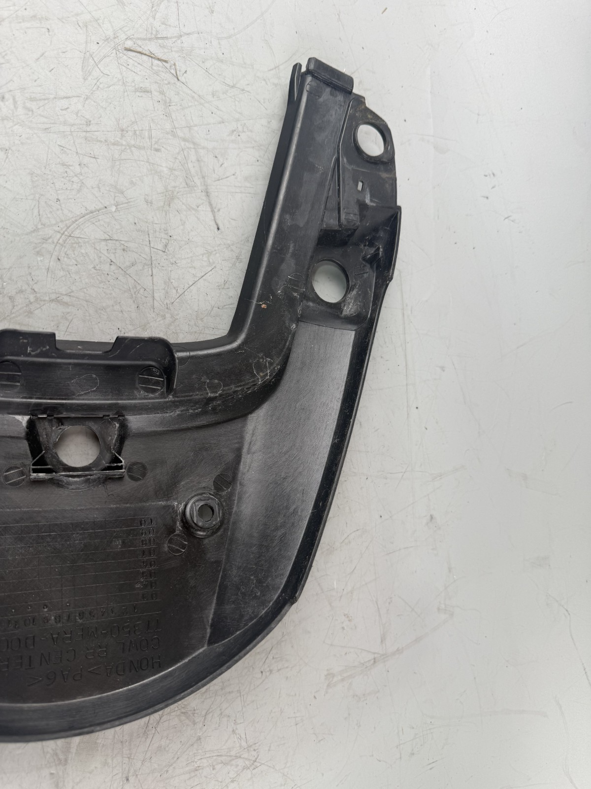 Honda CBF 600 S PC38 Bürzel Verkleidung hinten Abdeckung Sozius mitte