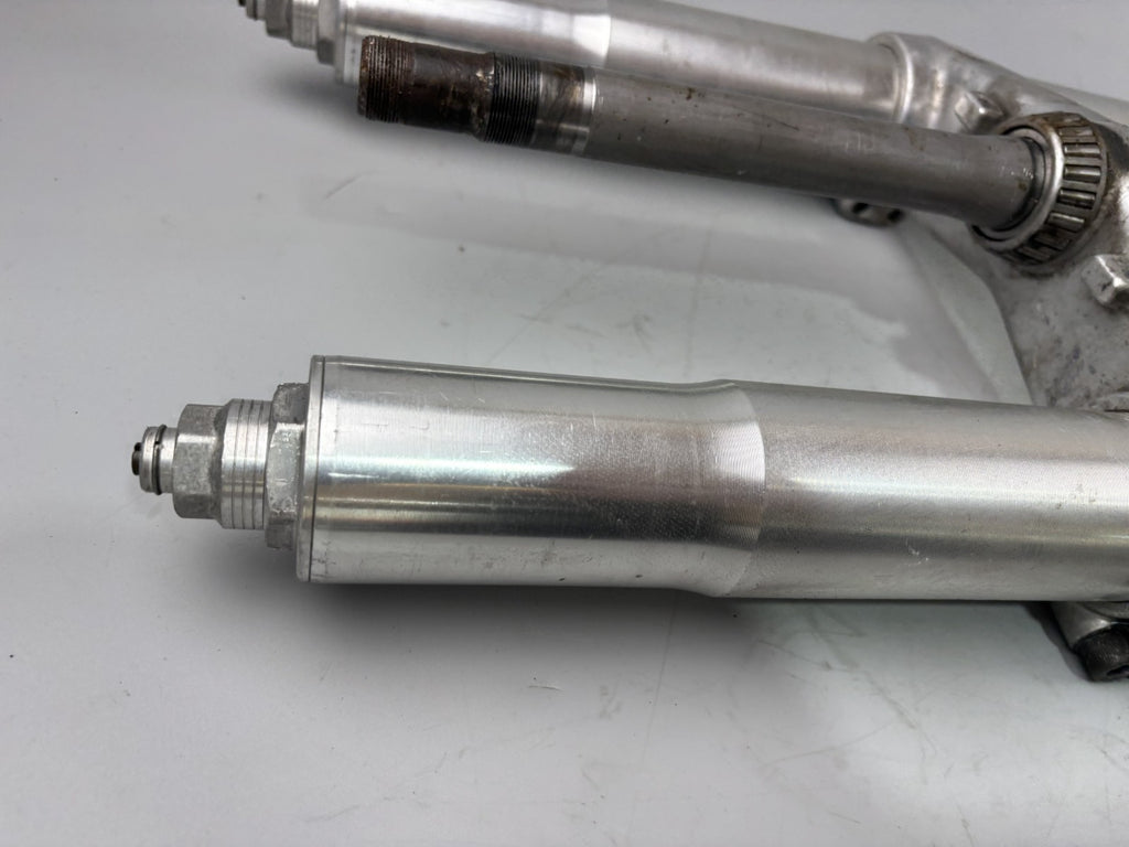 Suzuki GSX-R 750 W GR7BB Gabel Standrohr Tauchrohr Fork Absorber Up Side Down