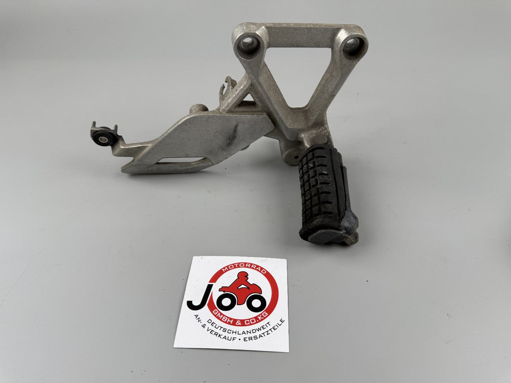 Honda CBR125 JC50 Fussrastenhalter vorne rechts Fußraste Foot Hangers right