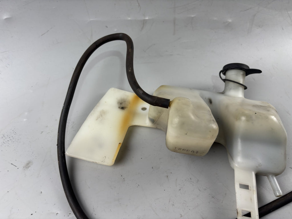 Honda CB 600 F Hornet PC34 Ausgleichsbehälter Flüssigkeitsbehälter Tank