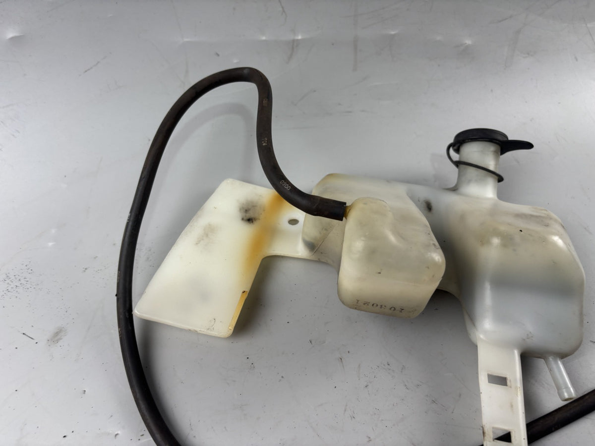 Honda CB 600 F Hornet PC34 Ausgleichsbehälter Flüssigkeitsbehälter Tank