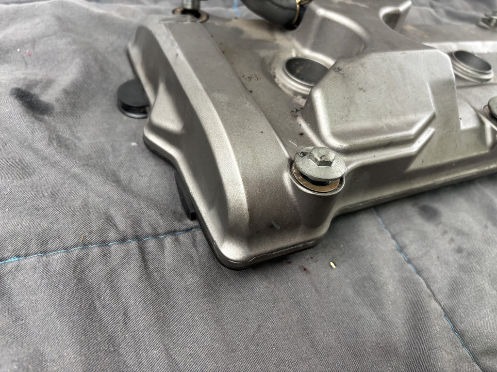 Honda CB 600 F Hornet PC34 Zylinderkopfdeckel Head Cover Motor Engine