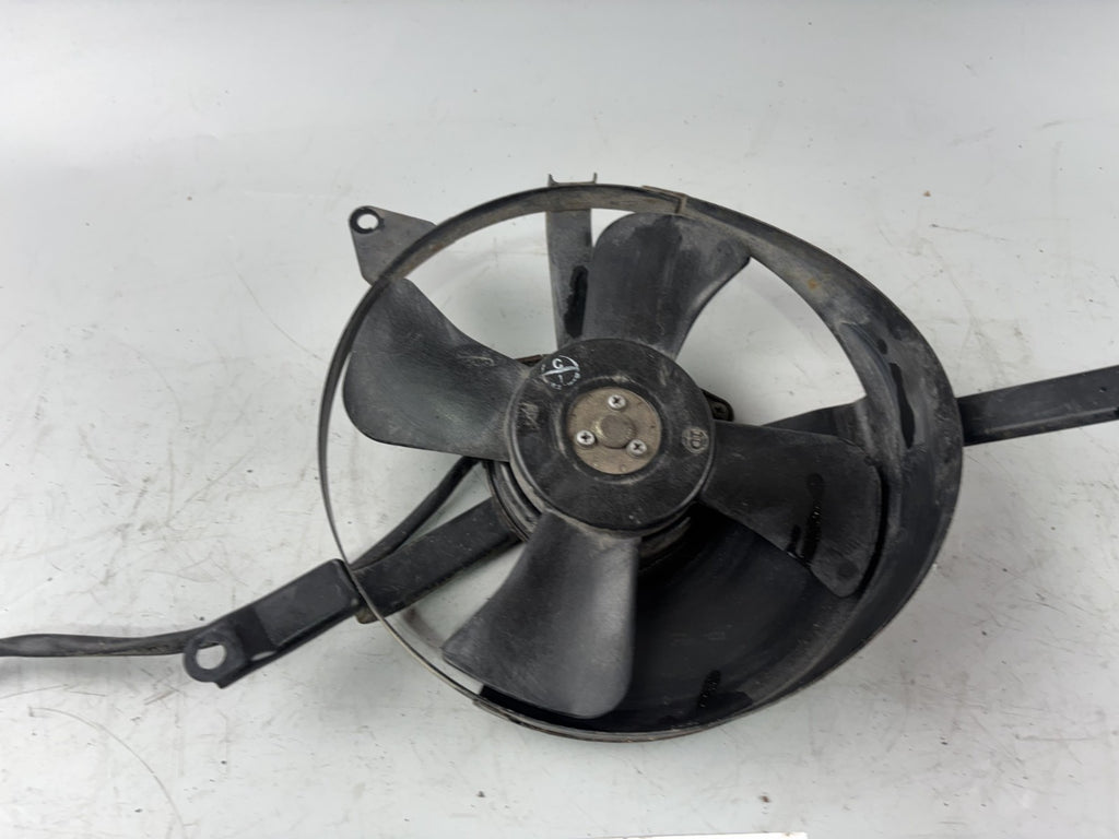 Suzuki RF 600 R GN76A Ventilator Kühler Kühlung Cooler