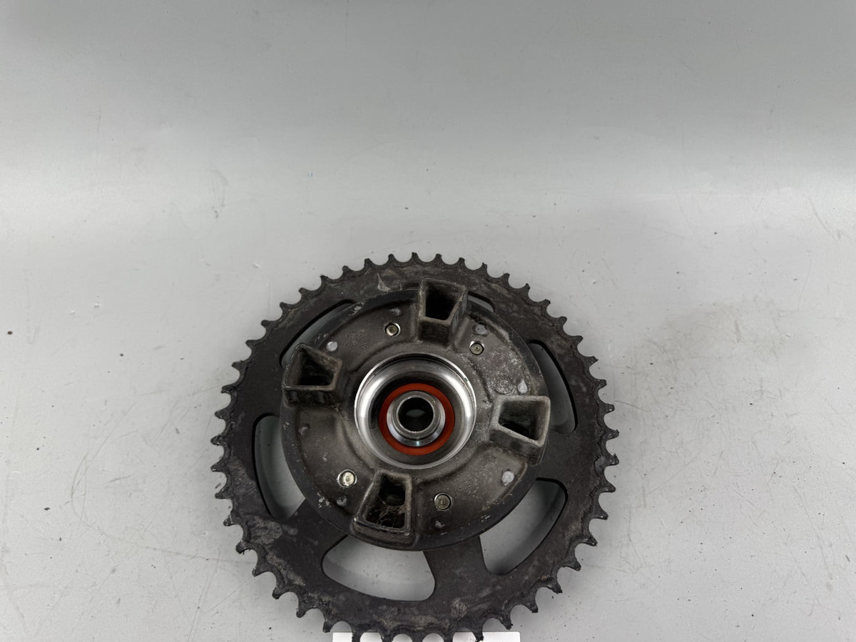Kawasaki ER 6 N ER650A Kettenrad Kettenradträger Chain Antrieb