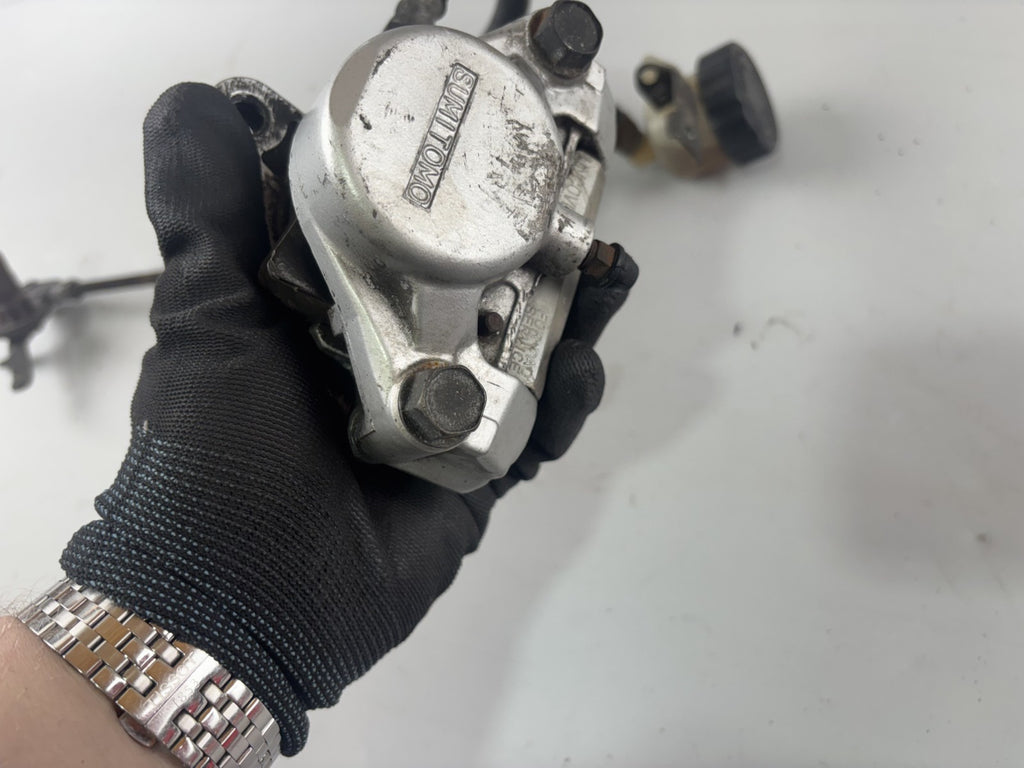 Yamaha TDM 850 3VD Bremsanlage Bremse Brake Bremspumpe Sattel hinten back
