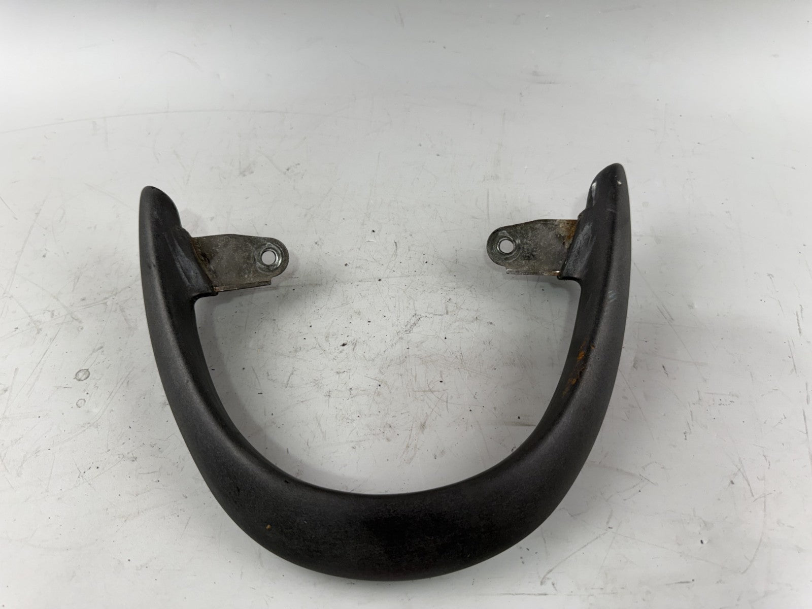 Suzuki SV650 S AV Beifahrergriff Halterung Spoiler Soziusgriff back