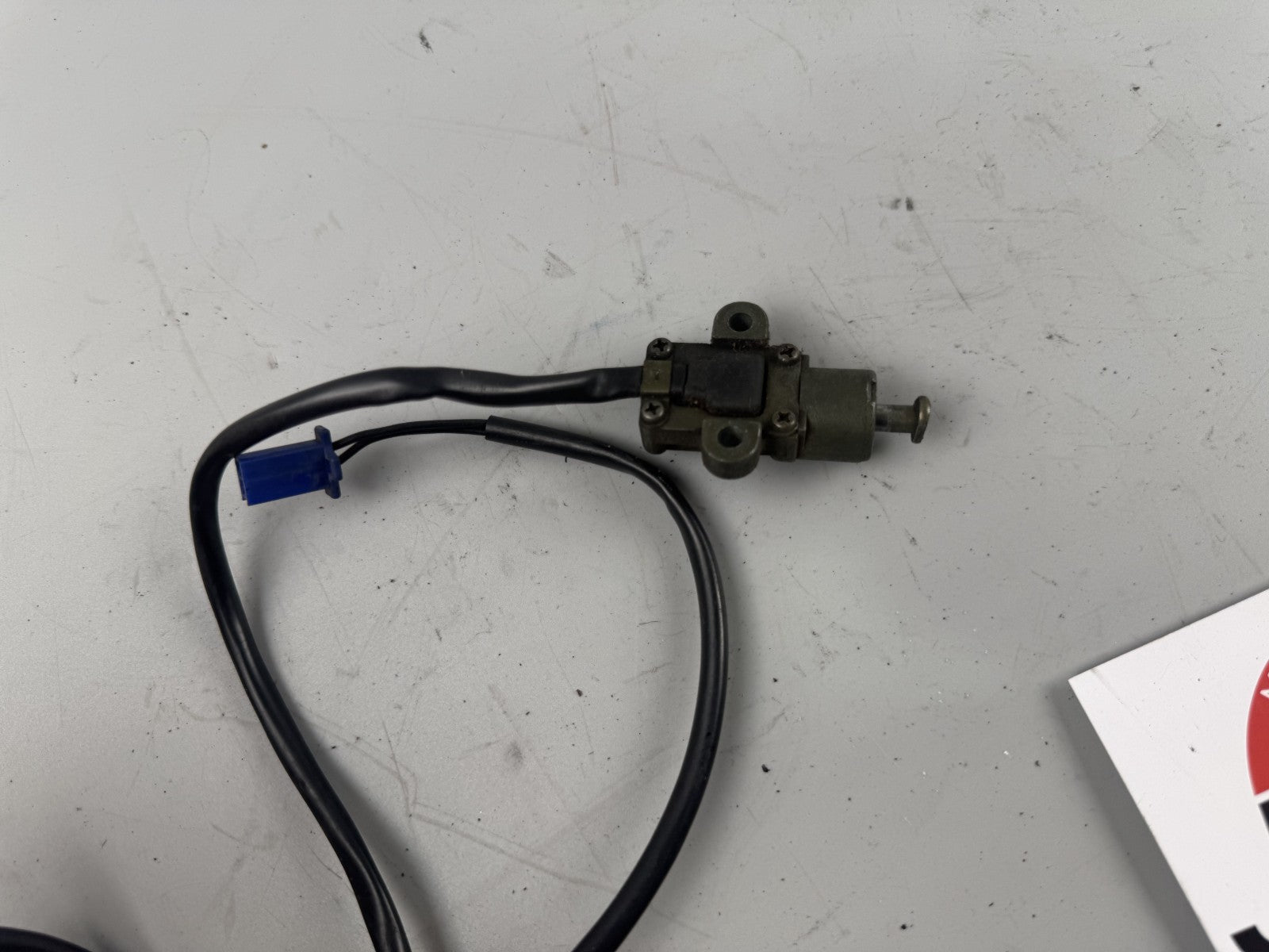 Yamaha XJR1300 RP02 Seitenständerschalter Sidestand Switch Electric