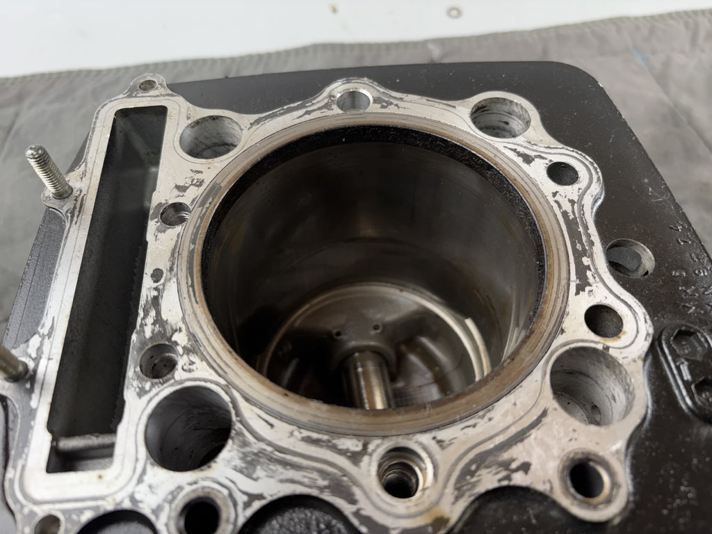 Honda SLR 650 Vigor FX 650 RD09 Zylinder Cylinder Motor Engine
