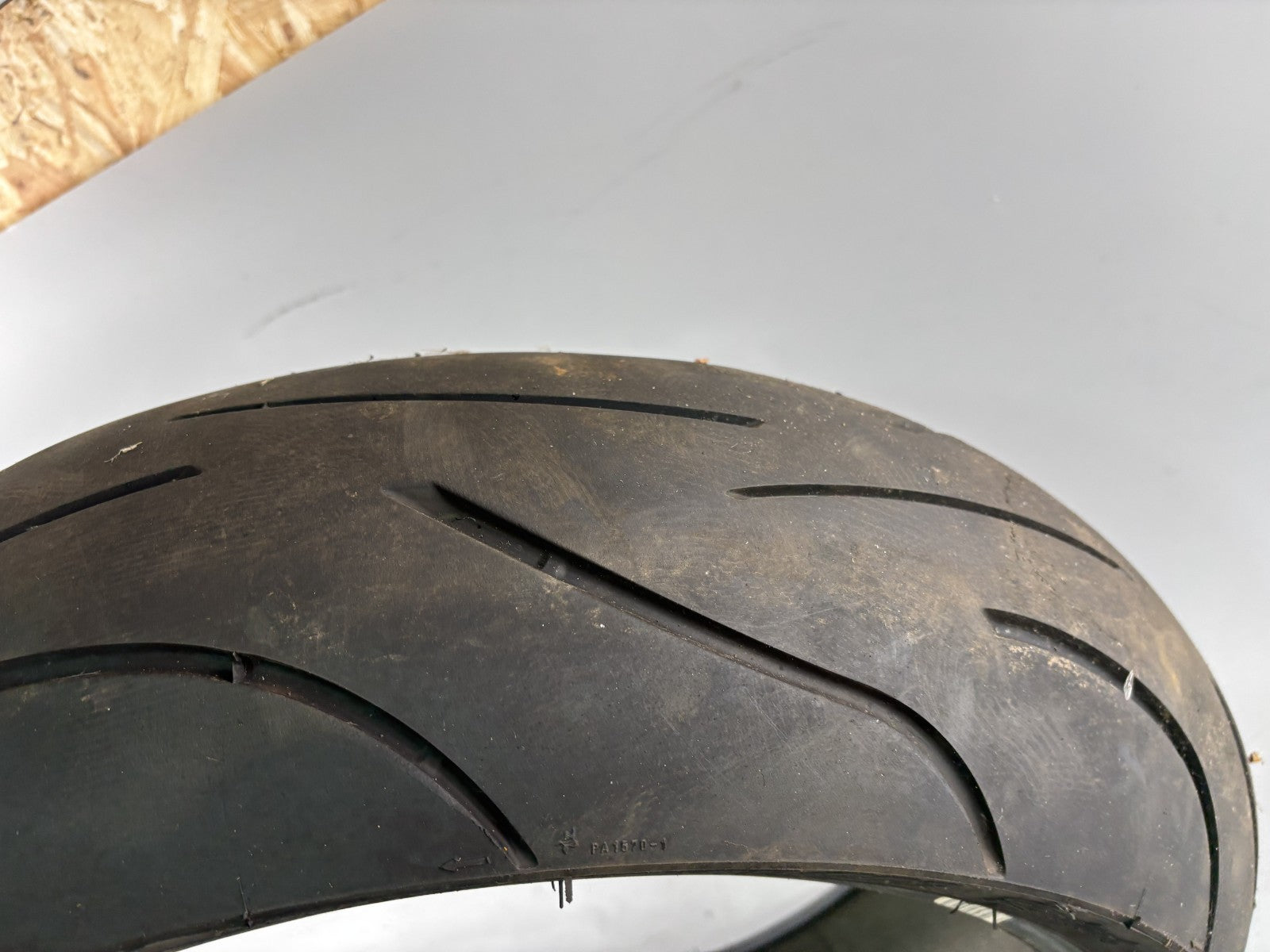 Motorrad Reifen Wheel 180/55 ZR17 Michelin Pilot 18/2020 DOT 4,4mm