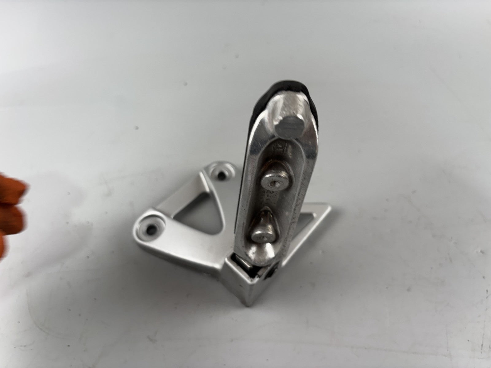 Suzuki GSX 750 F AK11 Soziusfußraste Fußraste Step Foot Hangers links Beifahrer